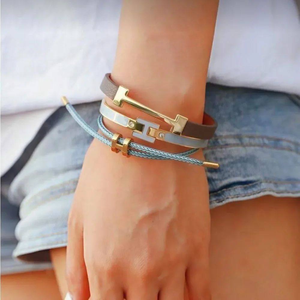 Luxury brown Bracelet Q755